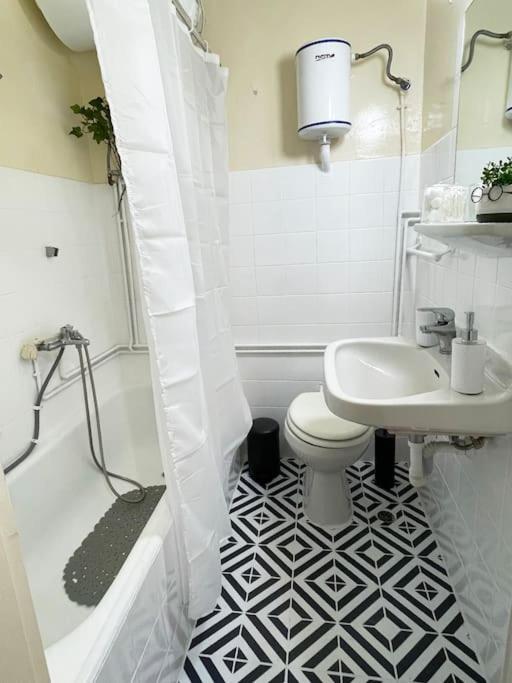 Cute And Quiet Apartment In The Center Of אתונה מראה חיצוני תמונה